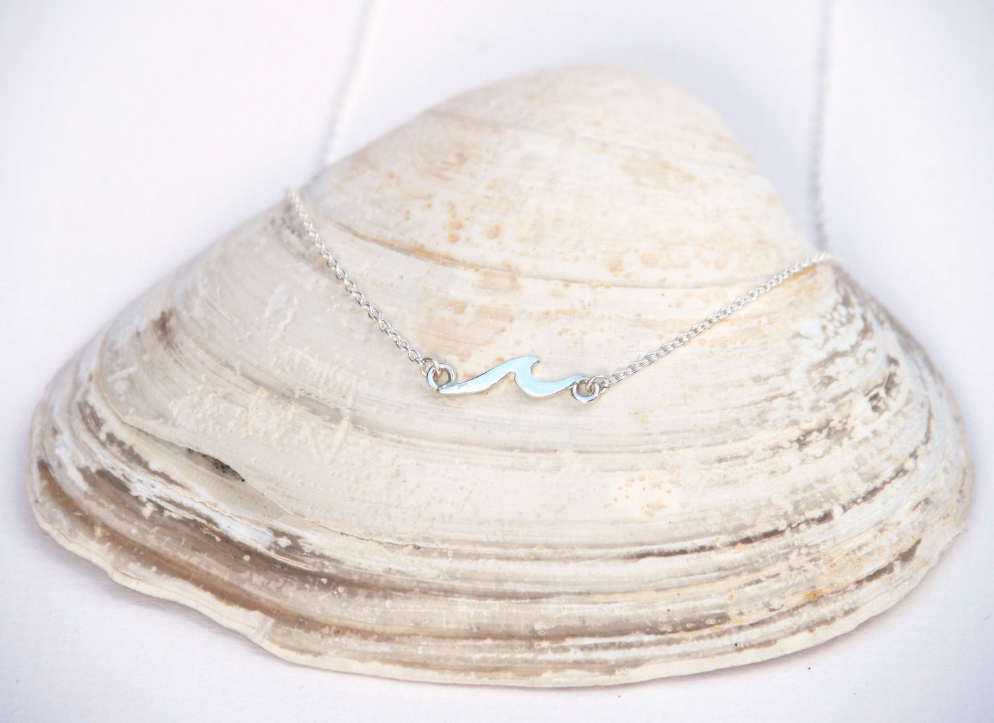 Mini Wave Necklace